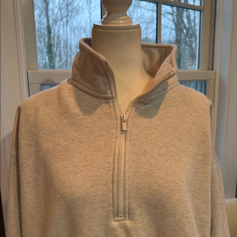 Fabletics Quarterzip - Picture 7 of 7